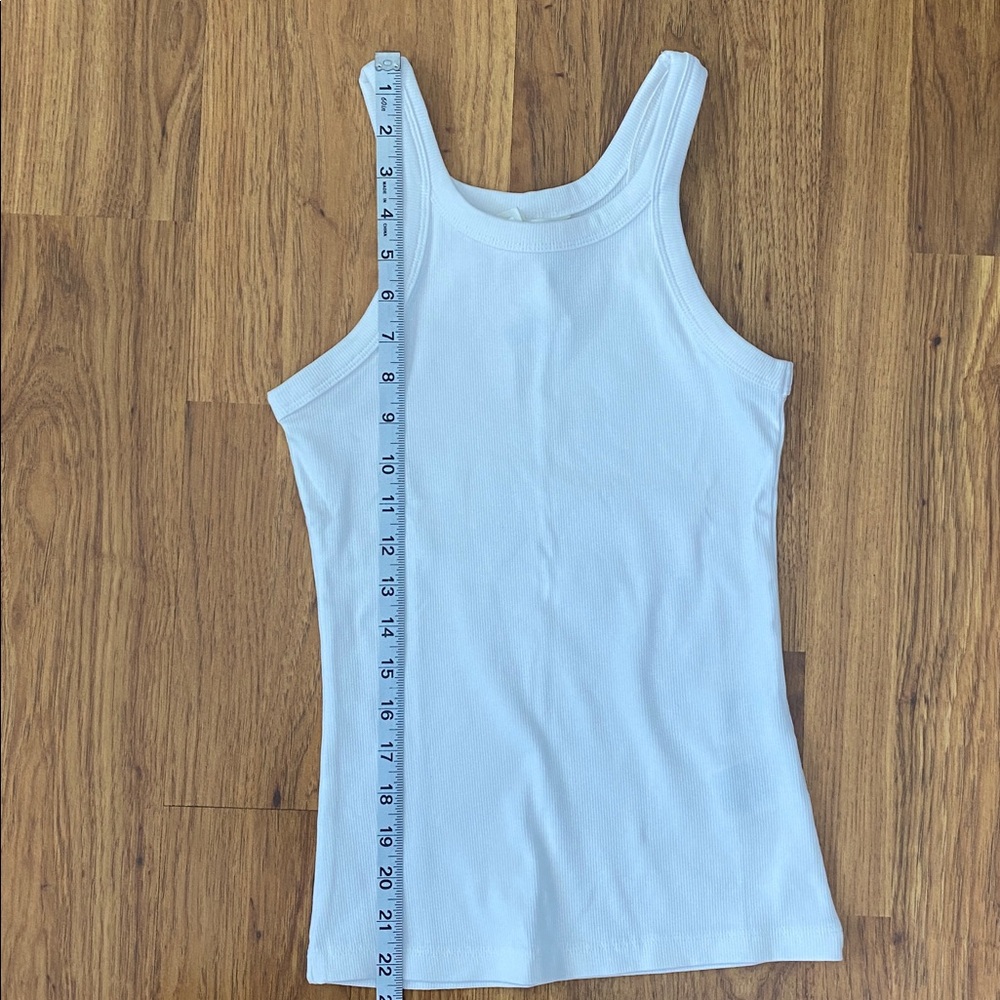 BNWT H&M White Women's Tank Top - Picture 11 of 11